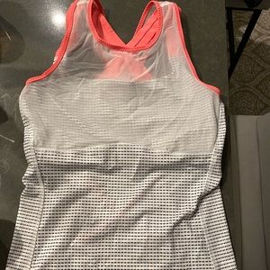 Lulu lemon Tank